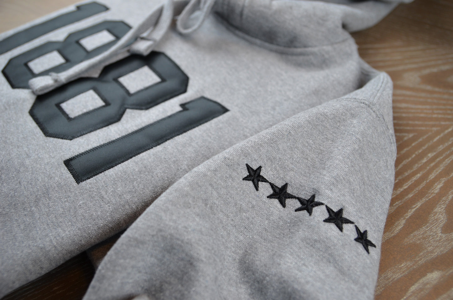 TU1881 5Star Grey & Black Hoodie